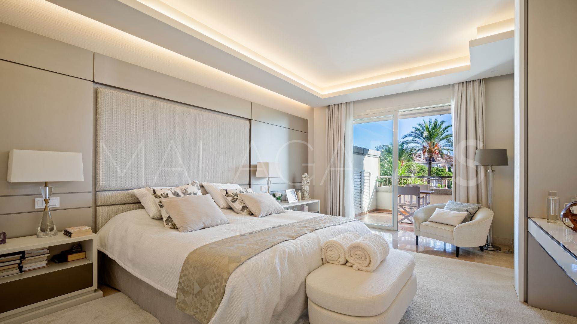 Lägenhet for sale in Marbella Golden Mile