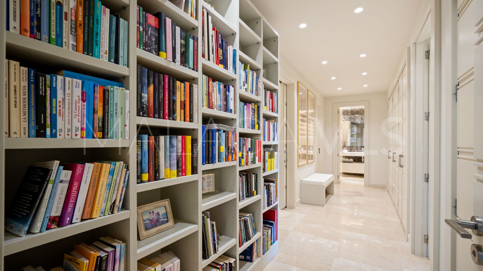 Lägenhet for sale in Marbella Golden Mile