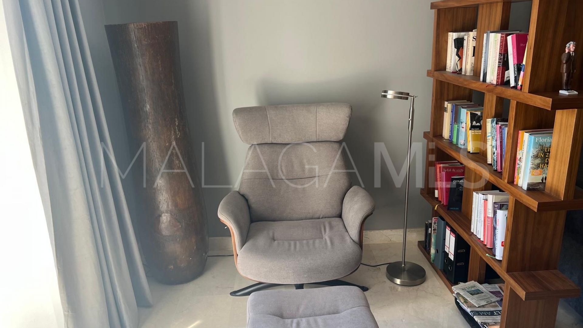 Villa for sale in Elviria