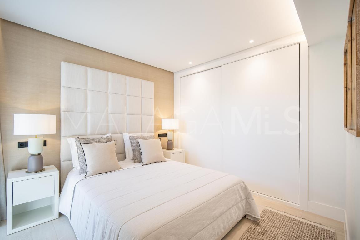 Villa for sale in Las Brisas