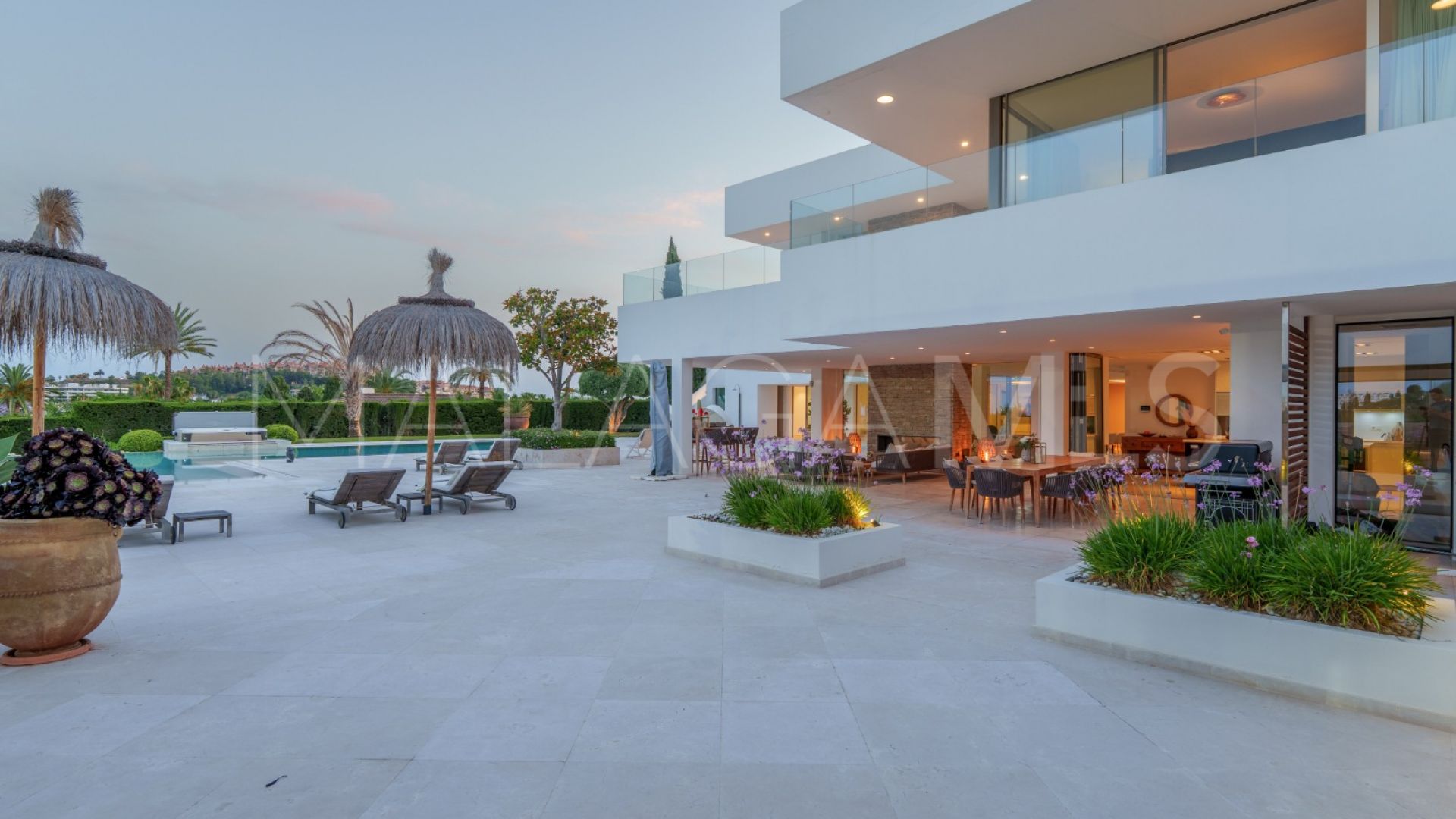 For sale La Cerquilla villa with 7 bedrooms