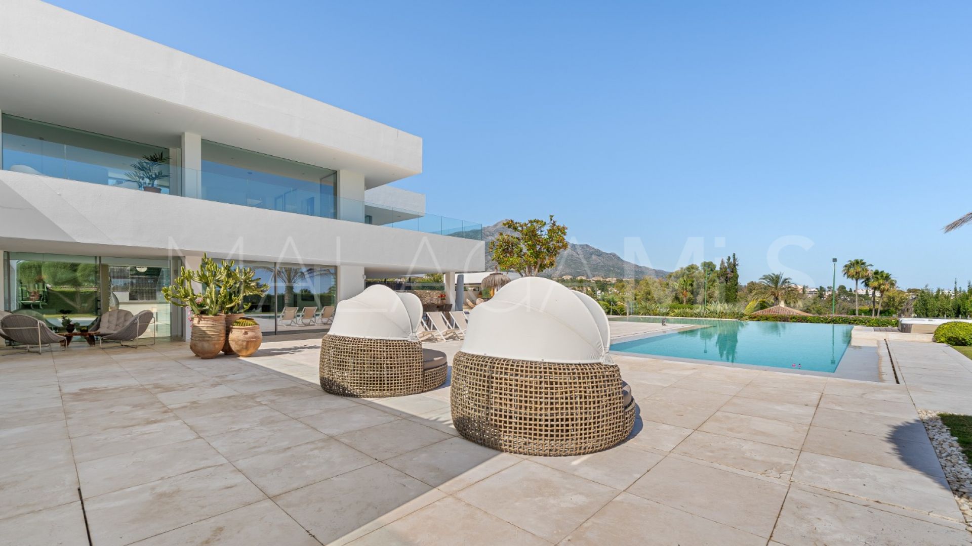 For sale La Cerquilla villa with 7 bedrooms