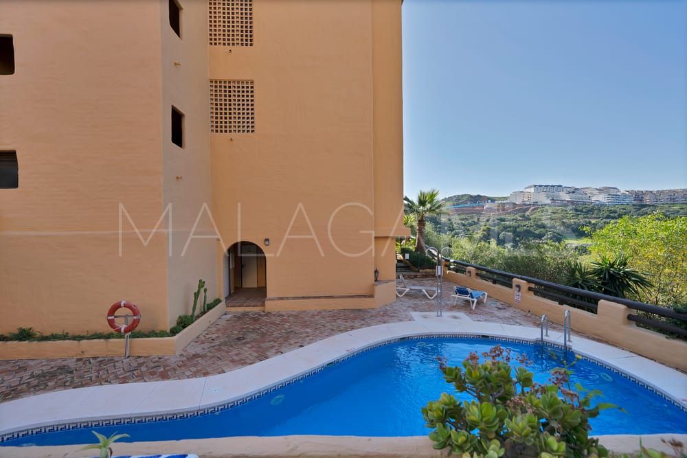 Apartamento planta baja for sale in Coto Real de 3 bedrooms