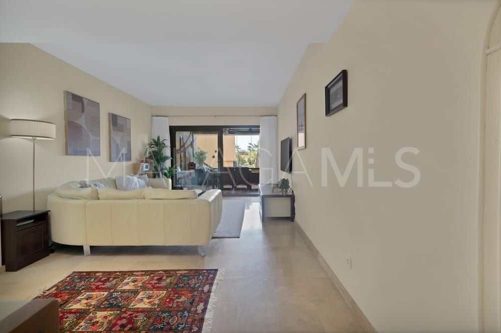 Apartamento planta baja for sale in Coto Real de 3 bedrooms