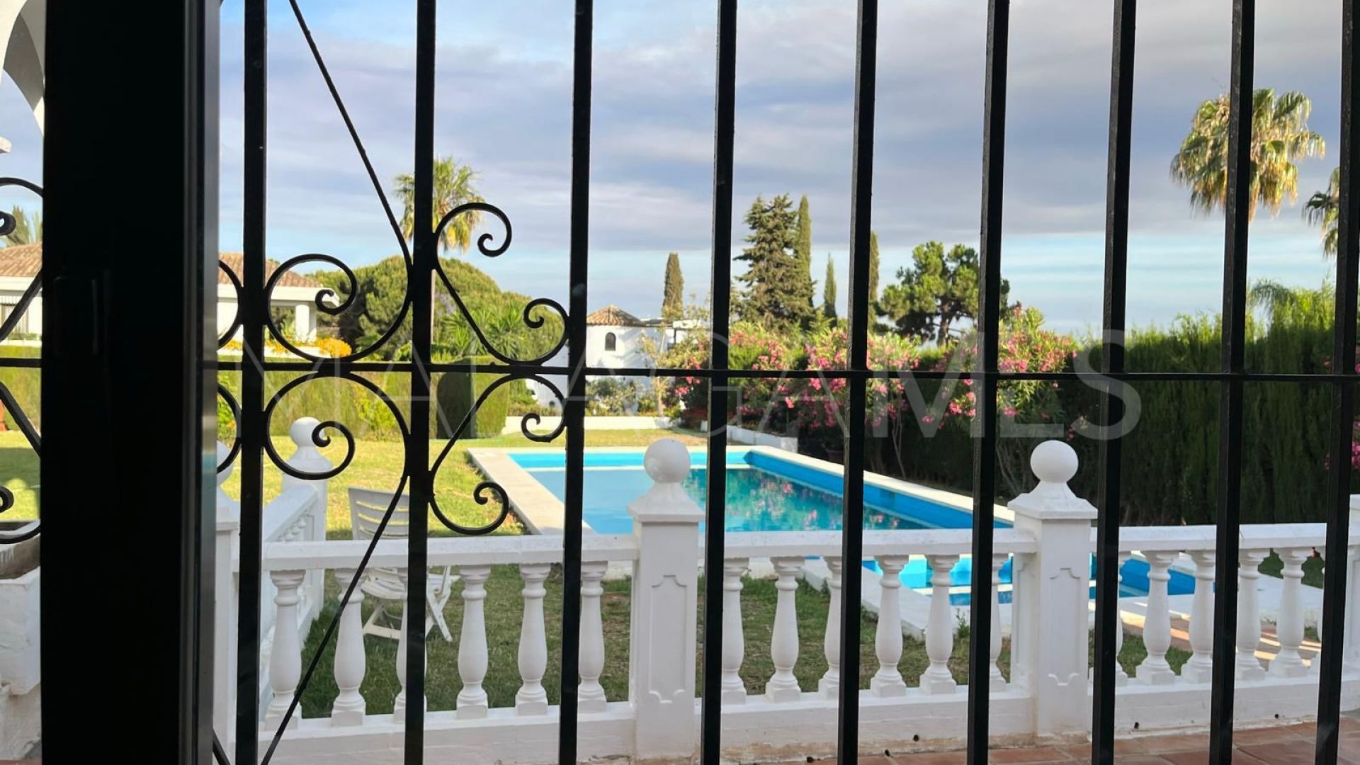 Villa for sale in Hacienda las Chapas with 4 bedrooms