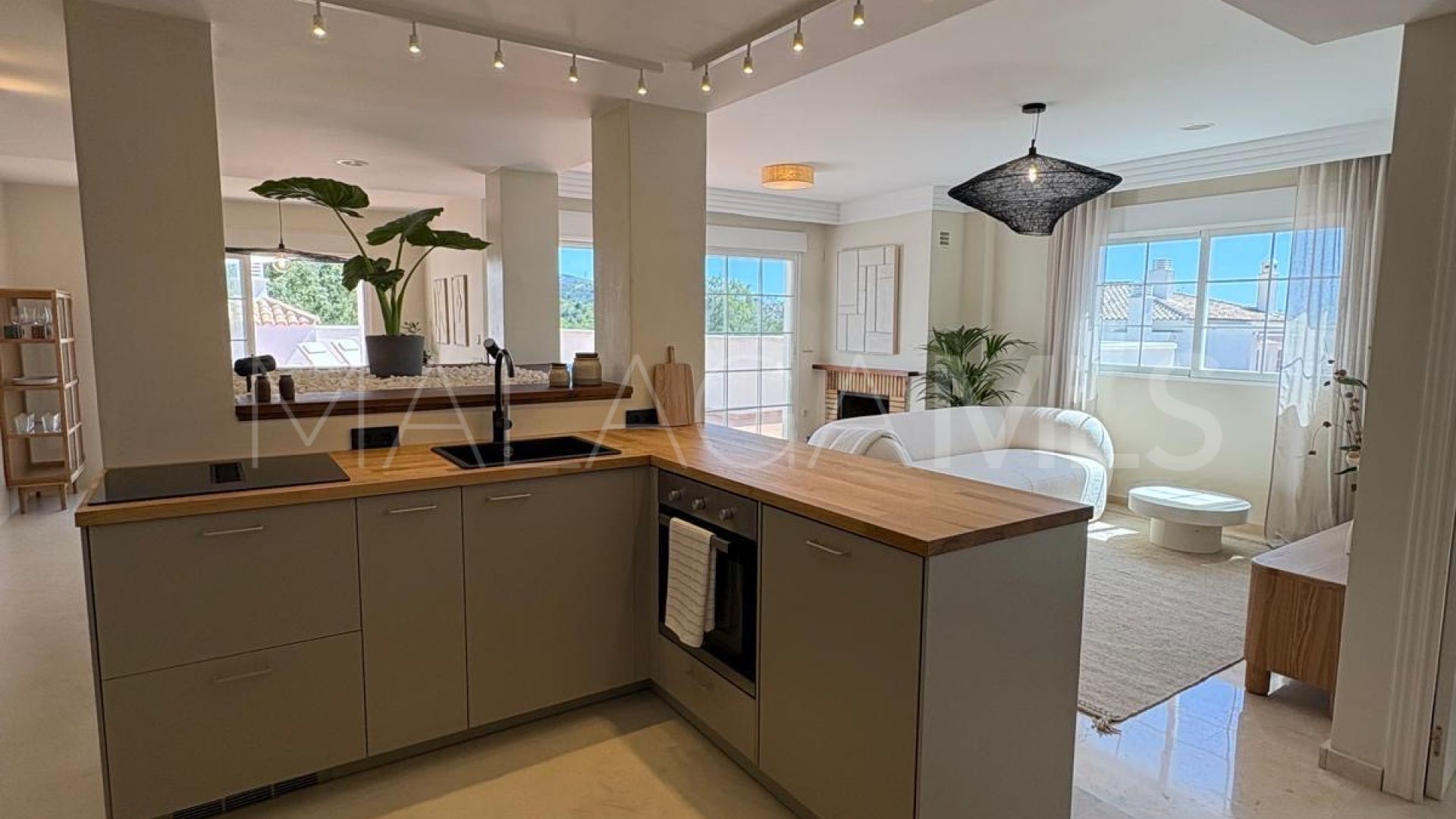 Tvåvånings takvåning for sale in Rio Real Golf