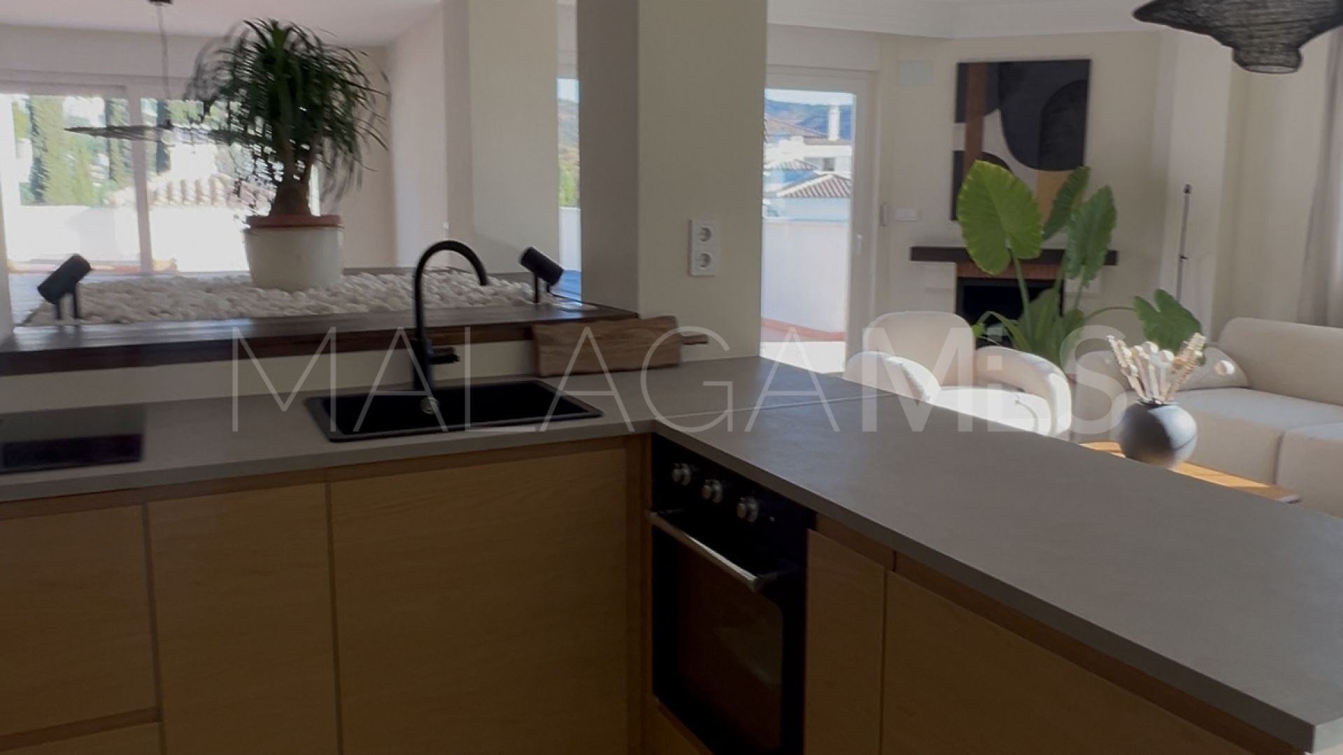 Tvåvånings takvåning for sale in Rio Real Golf