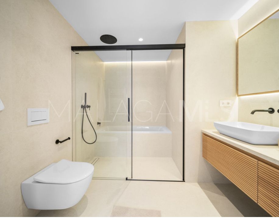 Maison de ville for sale in Aloha