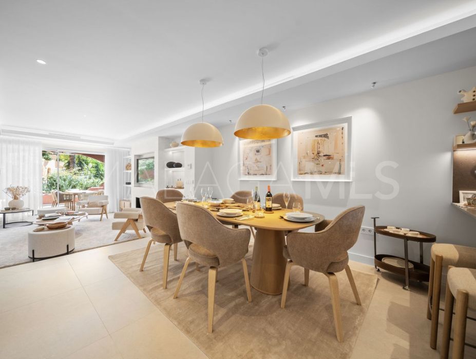 Maison de ville for sale in Aloha