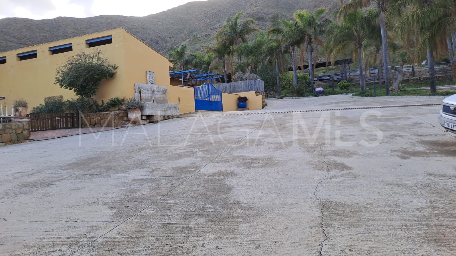 Estate for sale in Campo Mijas with 8 bedrooms