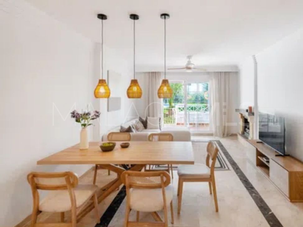 Apartamento planta baja a la venta with 3 bedrooms in Rio Real Golf