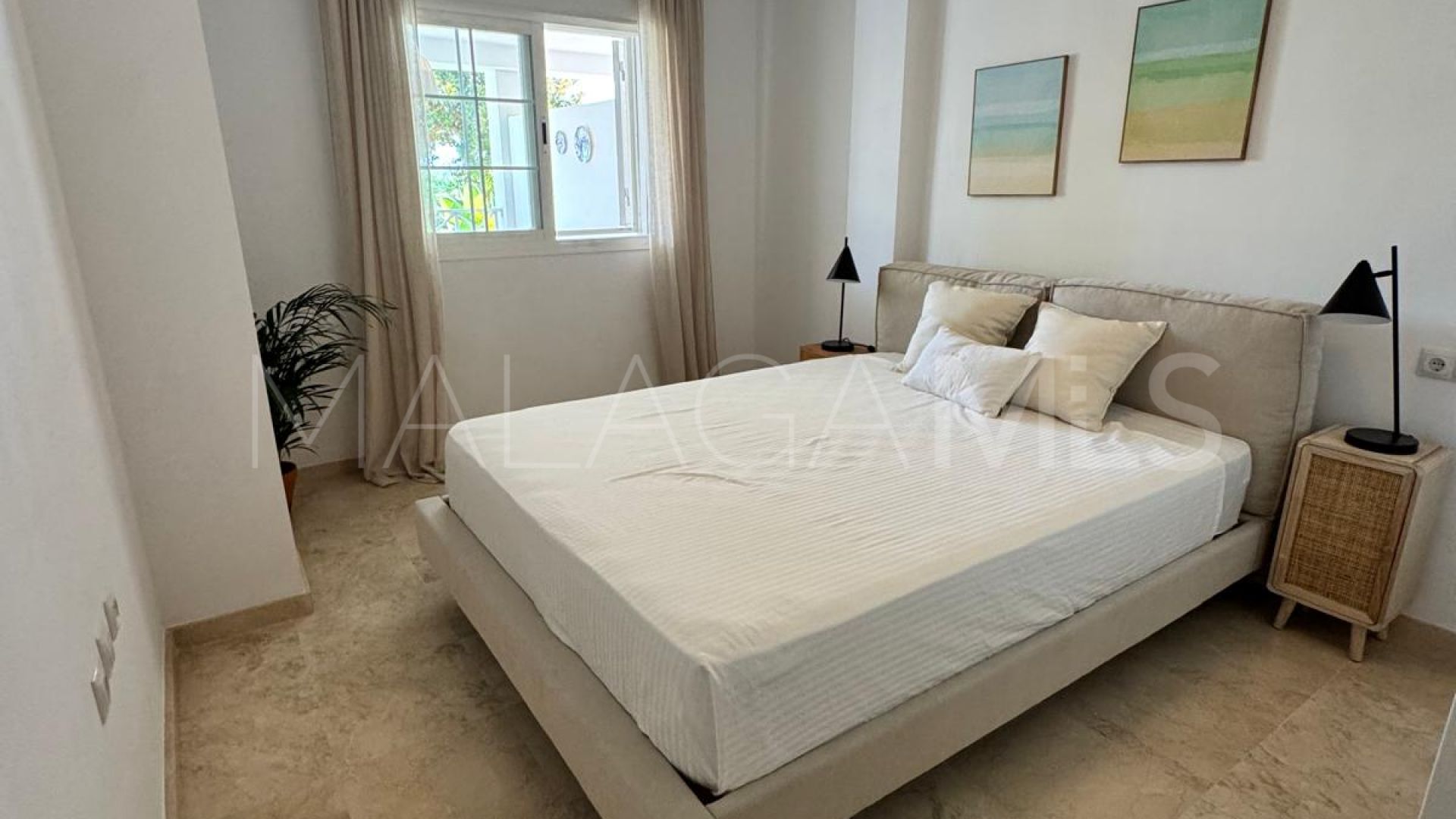 Buy apartamento planta baja with 3 bedrooms in Rio Real Golf