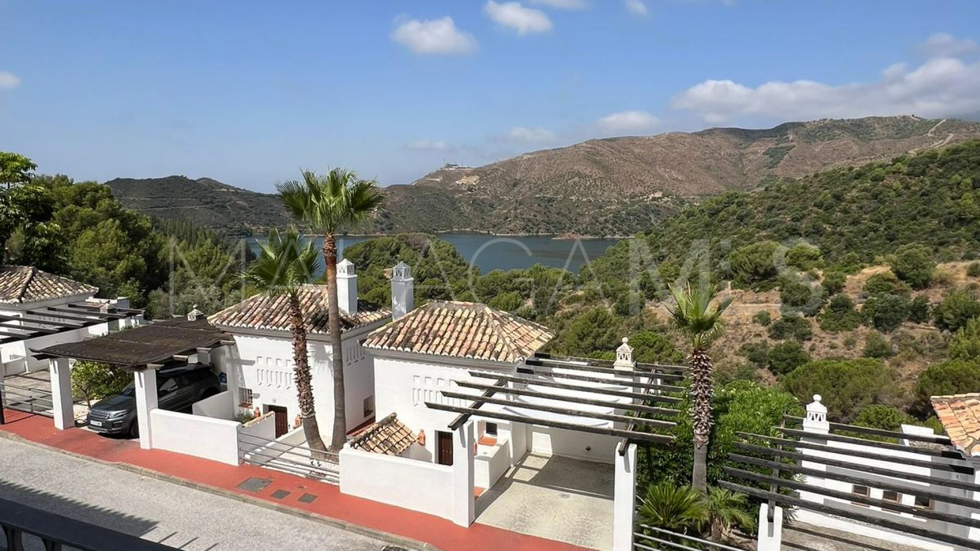 Reihenhaus for sale in Zahara de Istan