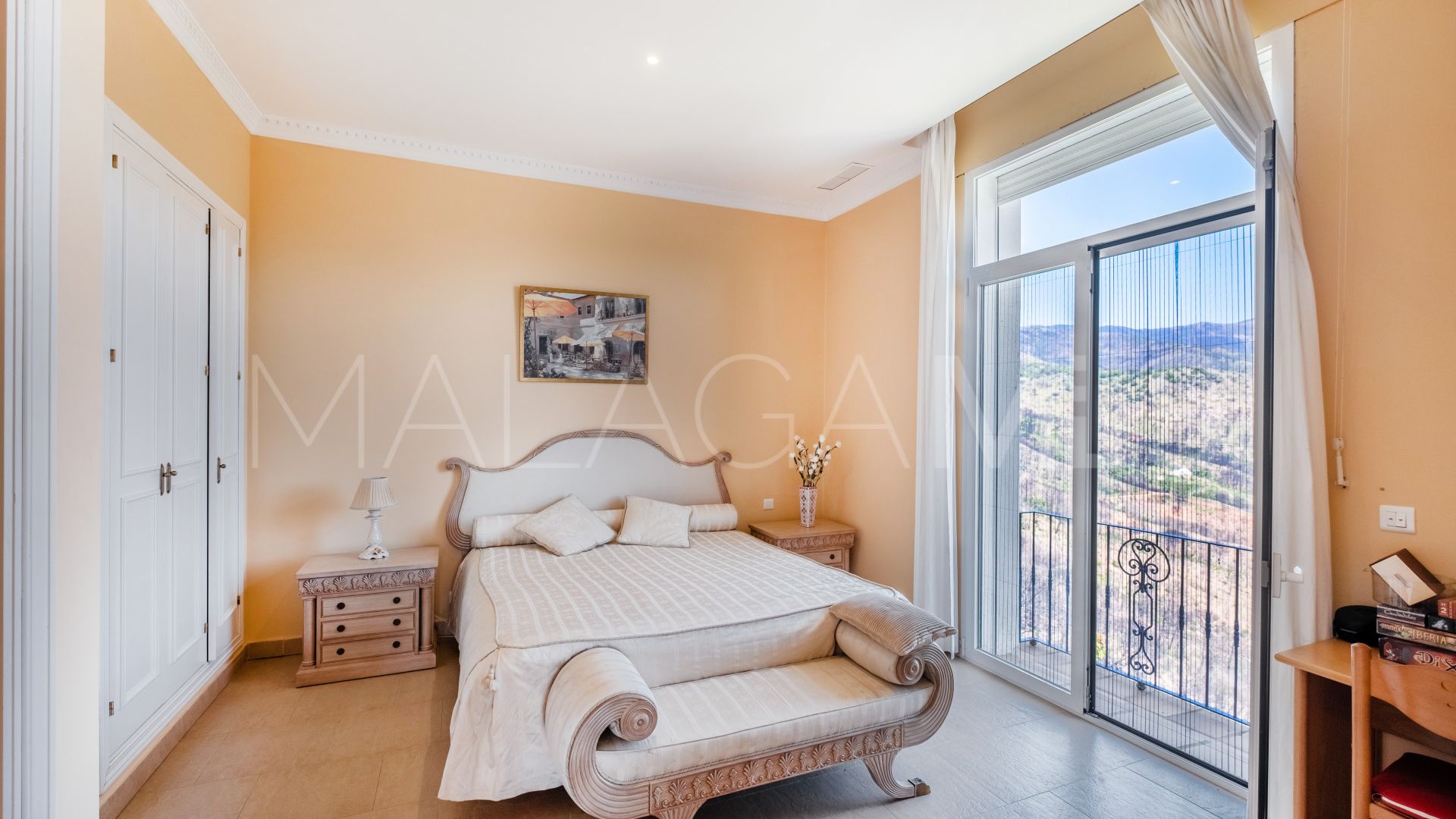Finca for sale in Forest Hills