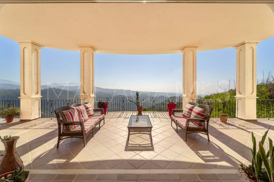 Finca for sale in Forest Hills