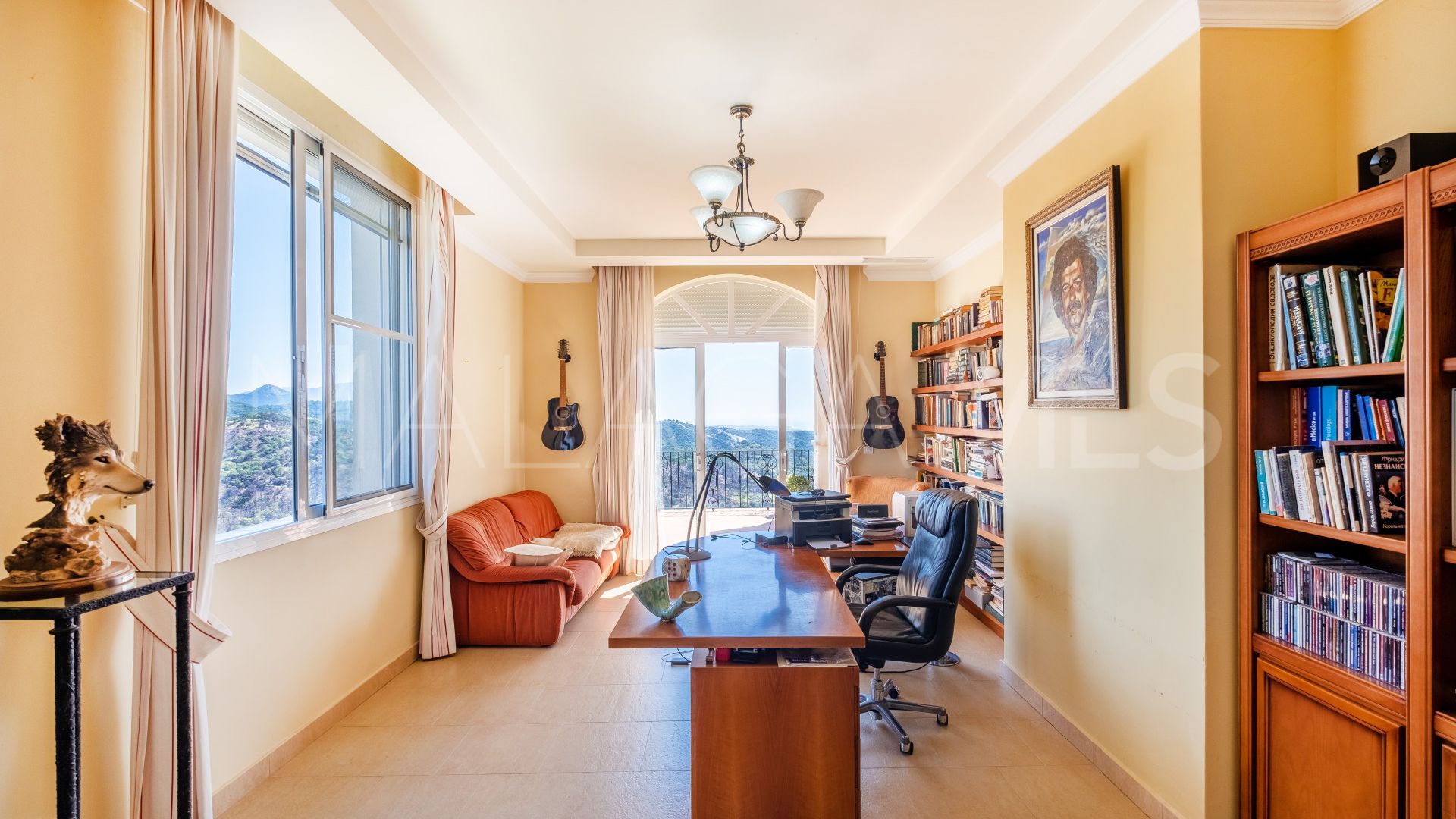 Finca for sale in Forest Hills