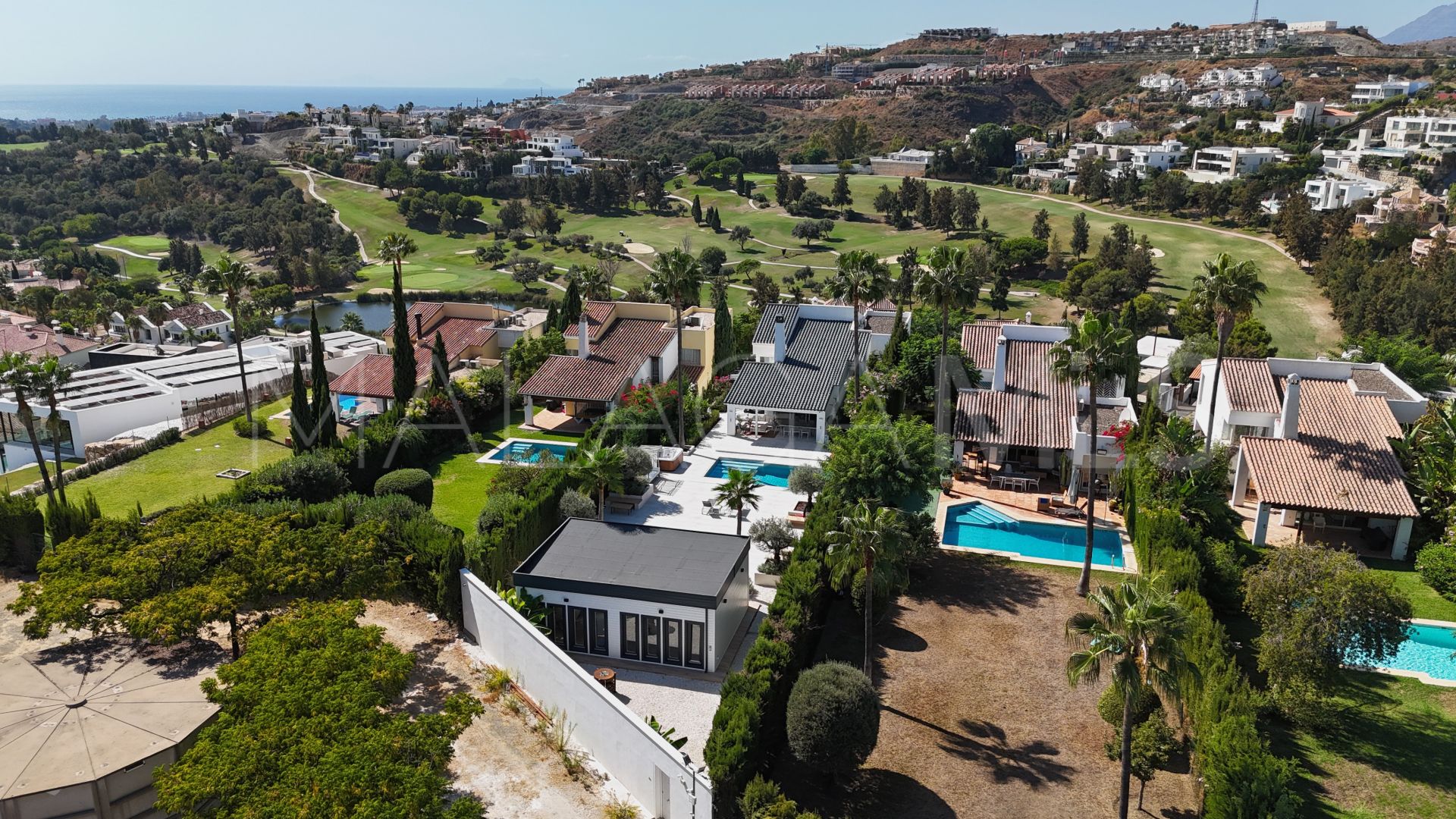 For sale La Alqueria villa with 5 bedrooms