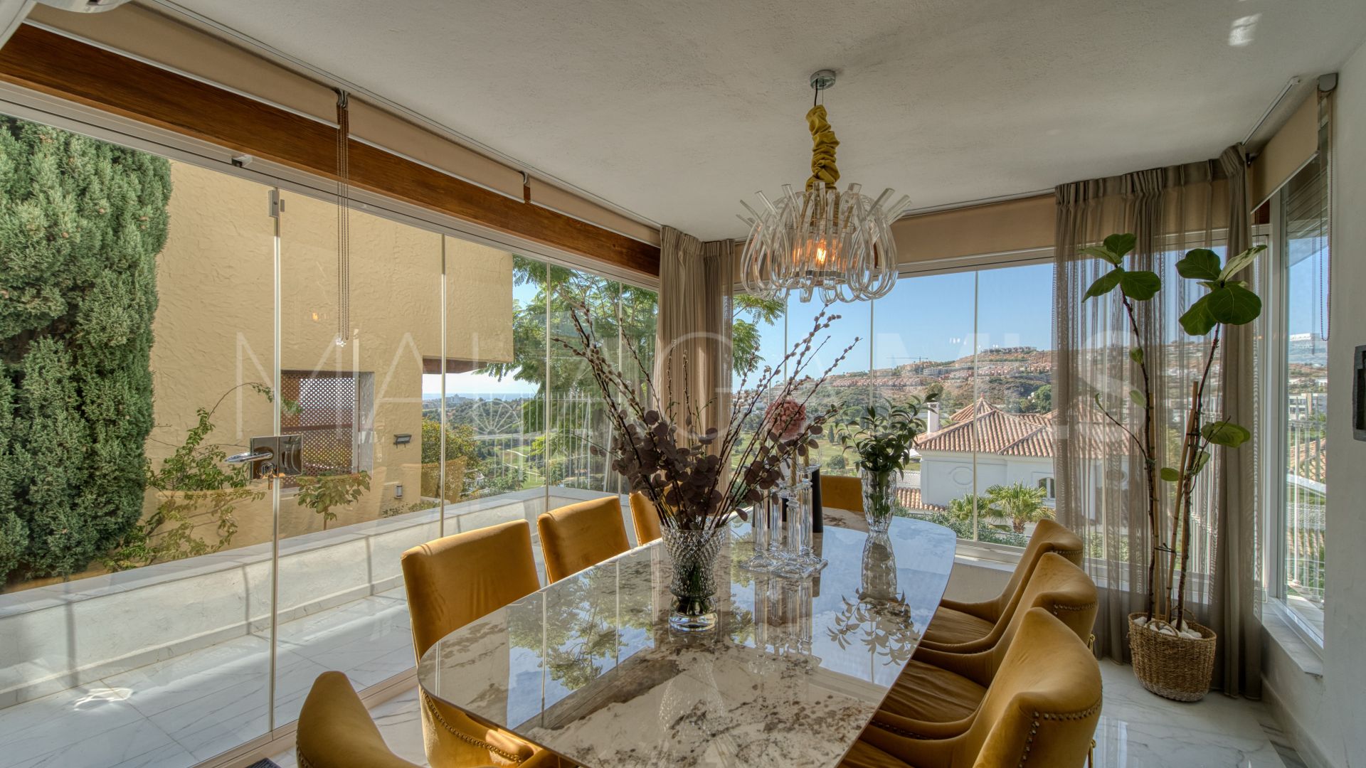 For sale La Alqueria villa with 5 bedrooms