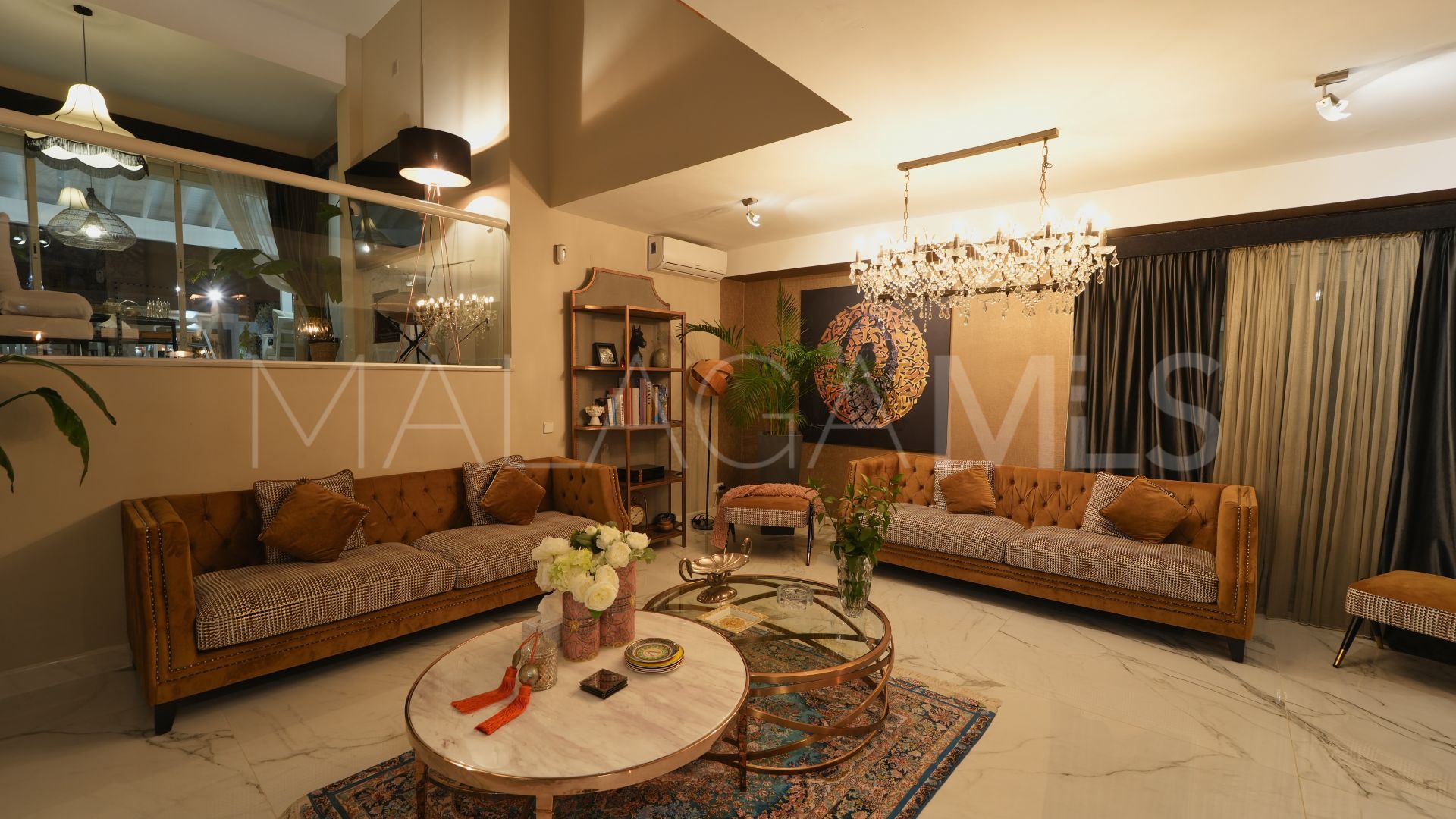 For sale La Alqueria villa with 5 bedrooms