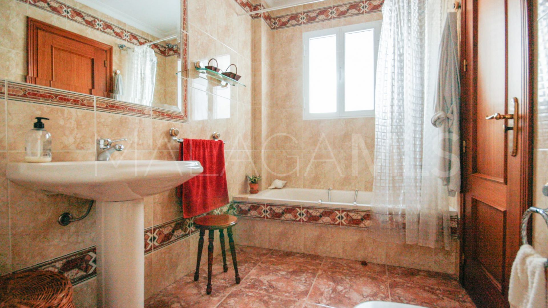 Adosado for sale in Coin Centro de 5 bedrooms
