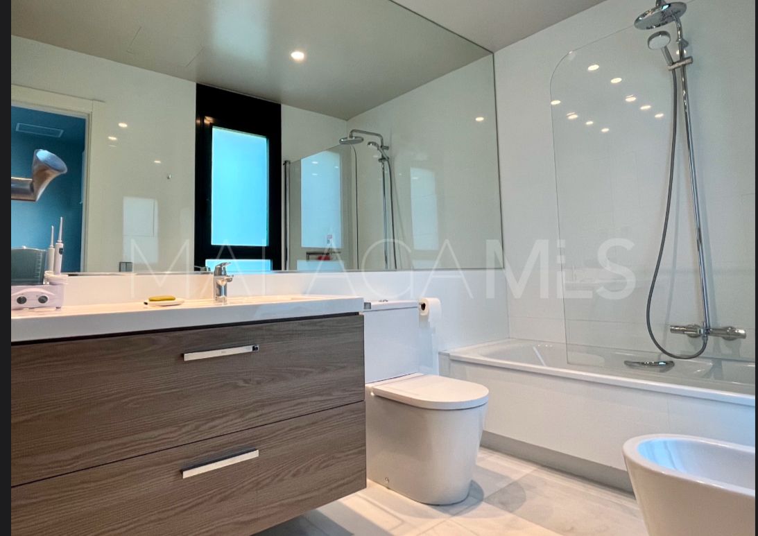 Marbesa, villa a la venta with 5 bedrooms