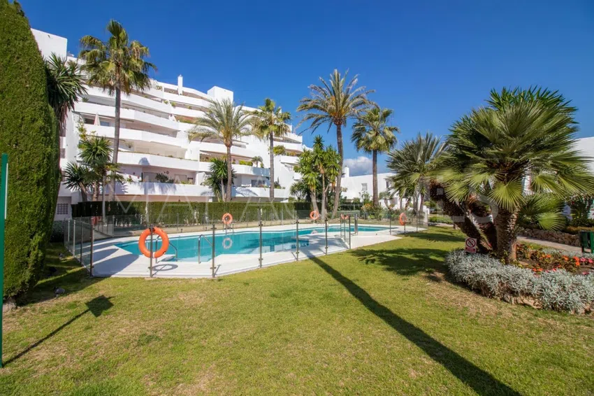 Lägenhet for sale in Nueva Andalucia