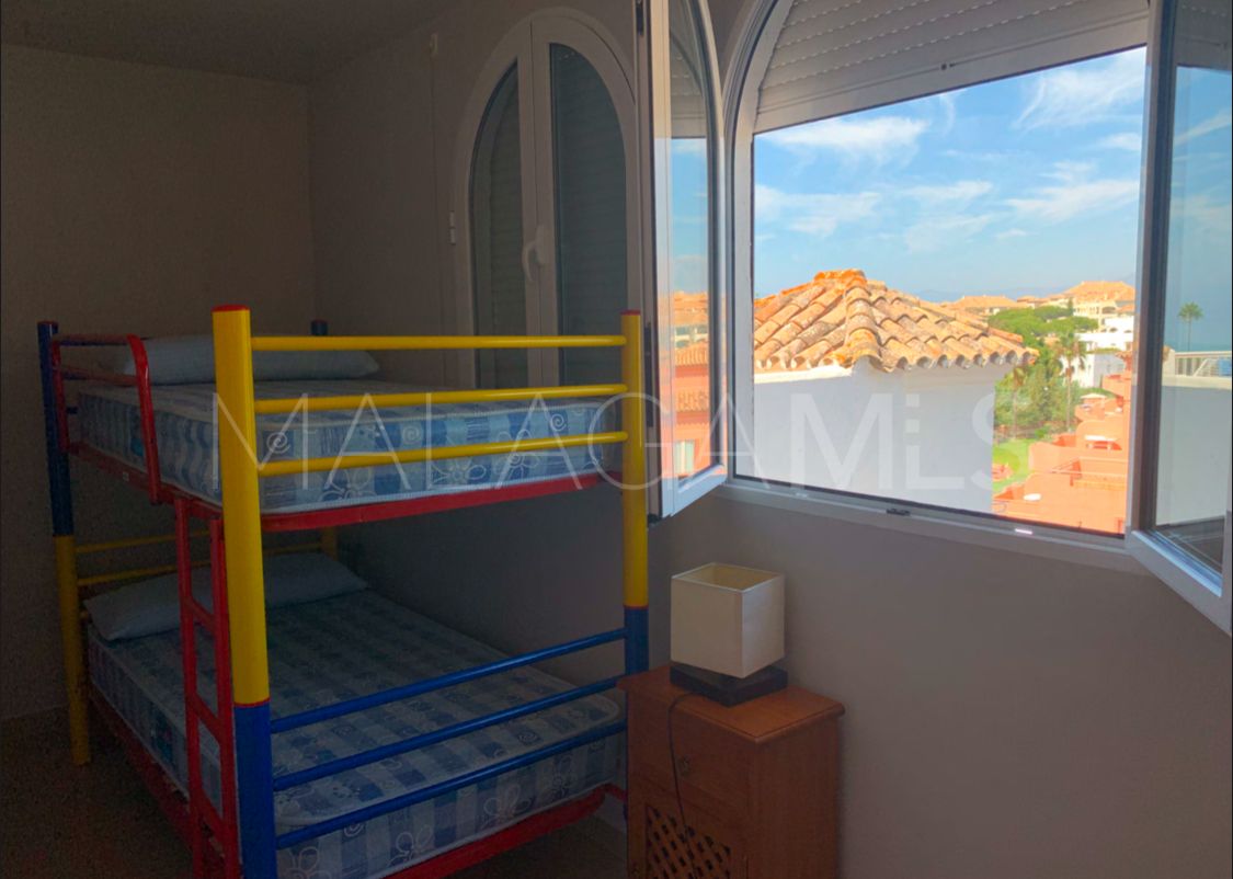 Se vende apartamento in Marbesa with 4 bedrooms