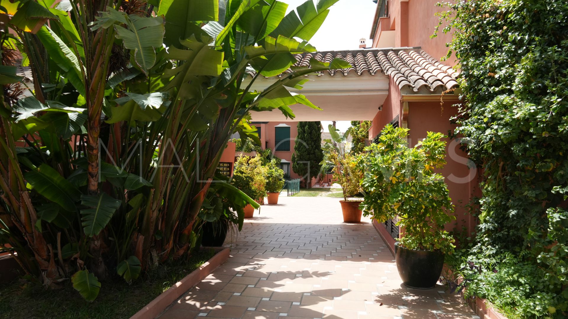 Appartement rez de chaussée for sale in Marbesa