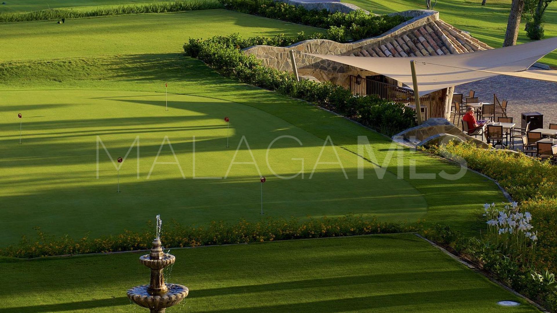 7 bedrooms semi detached villa for sale in Atalaya Golf
