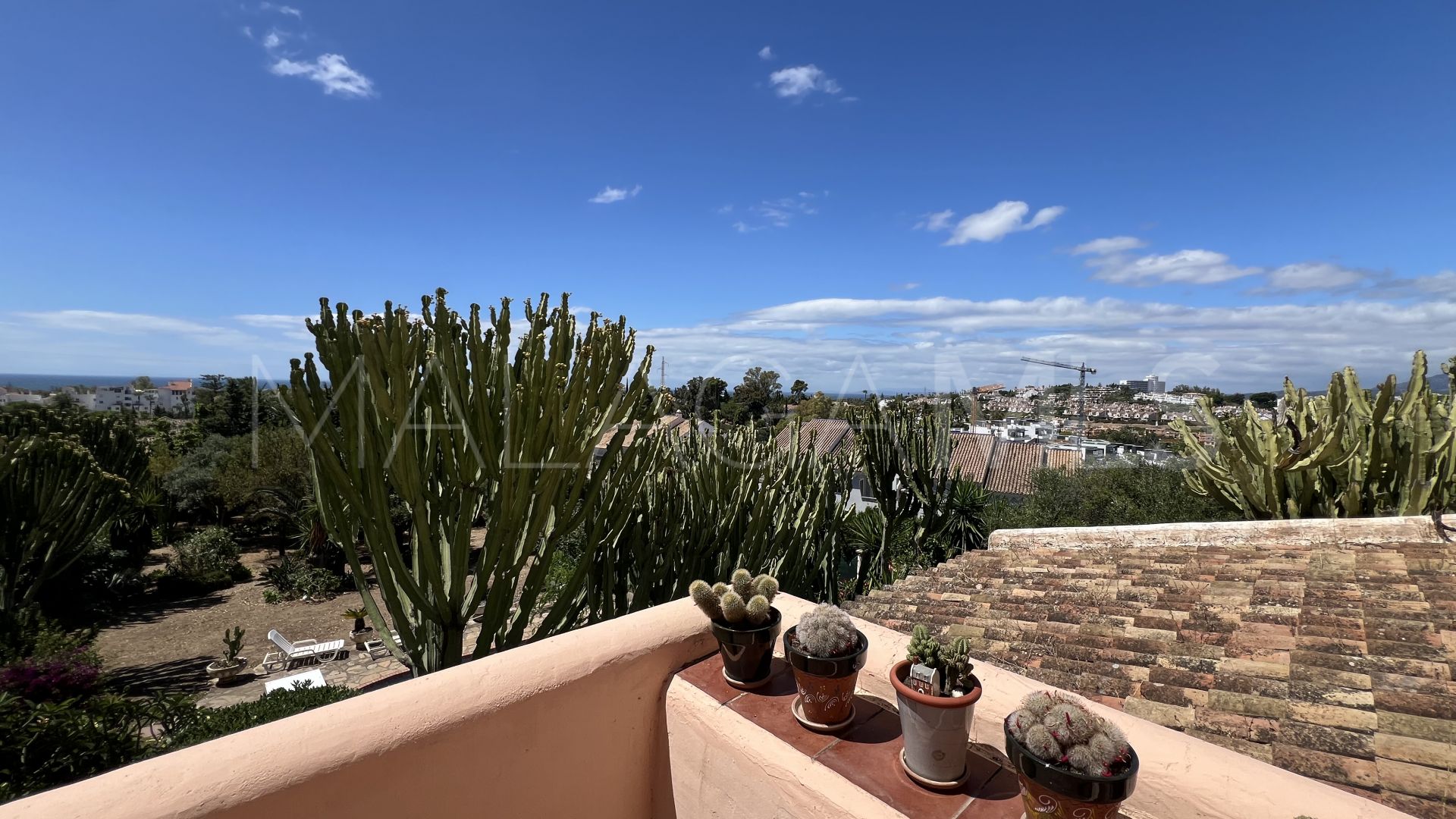 7 bedrooms semi detached villa for sale in Atalaya Golf