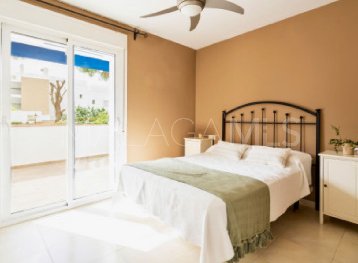 Apartamento planta baja with 3 bedrooms for sale in Nueva Andalucia
