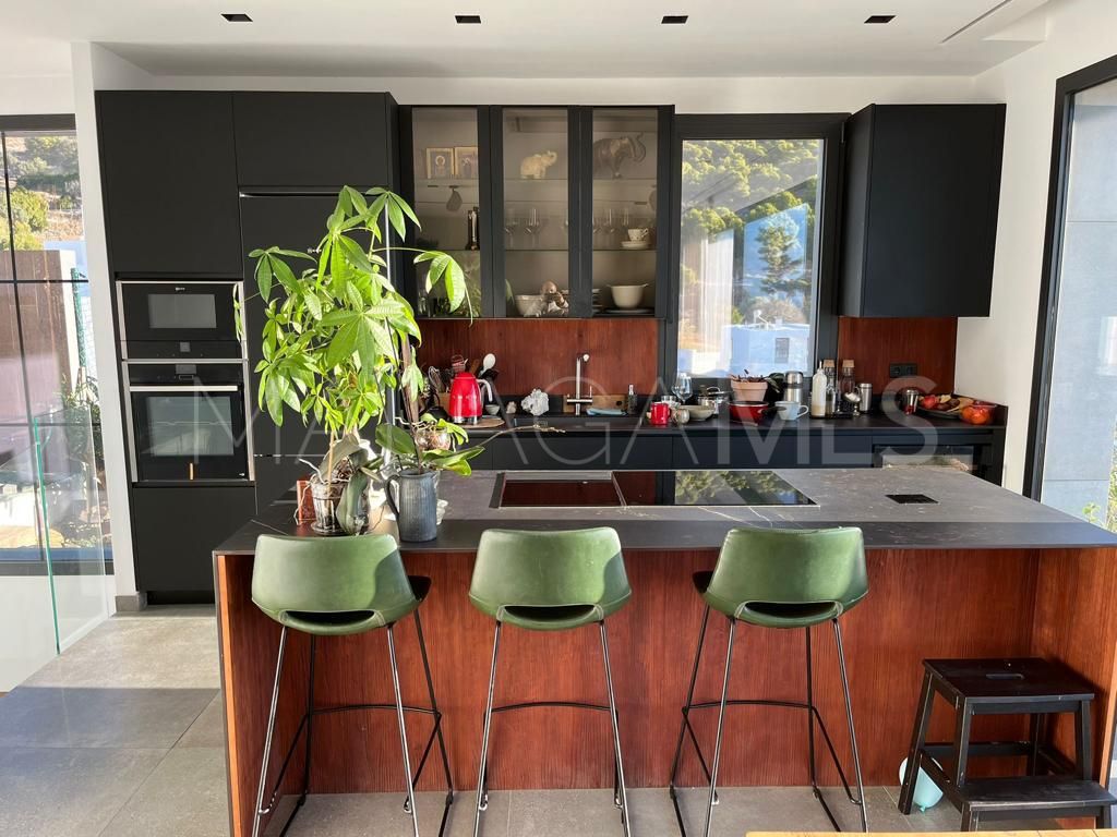 Buy Buena Vista villa with 5 bedrooms
