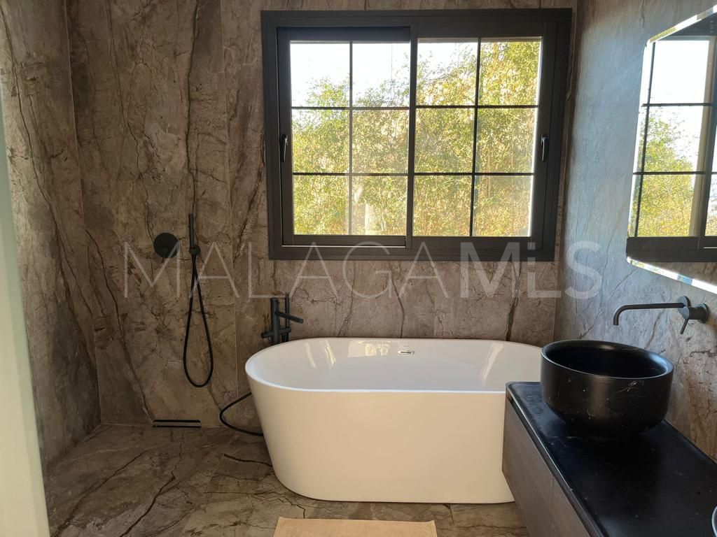 Buy Buena Vista villa with 5 bedrooms