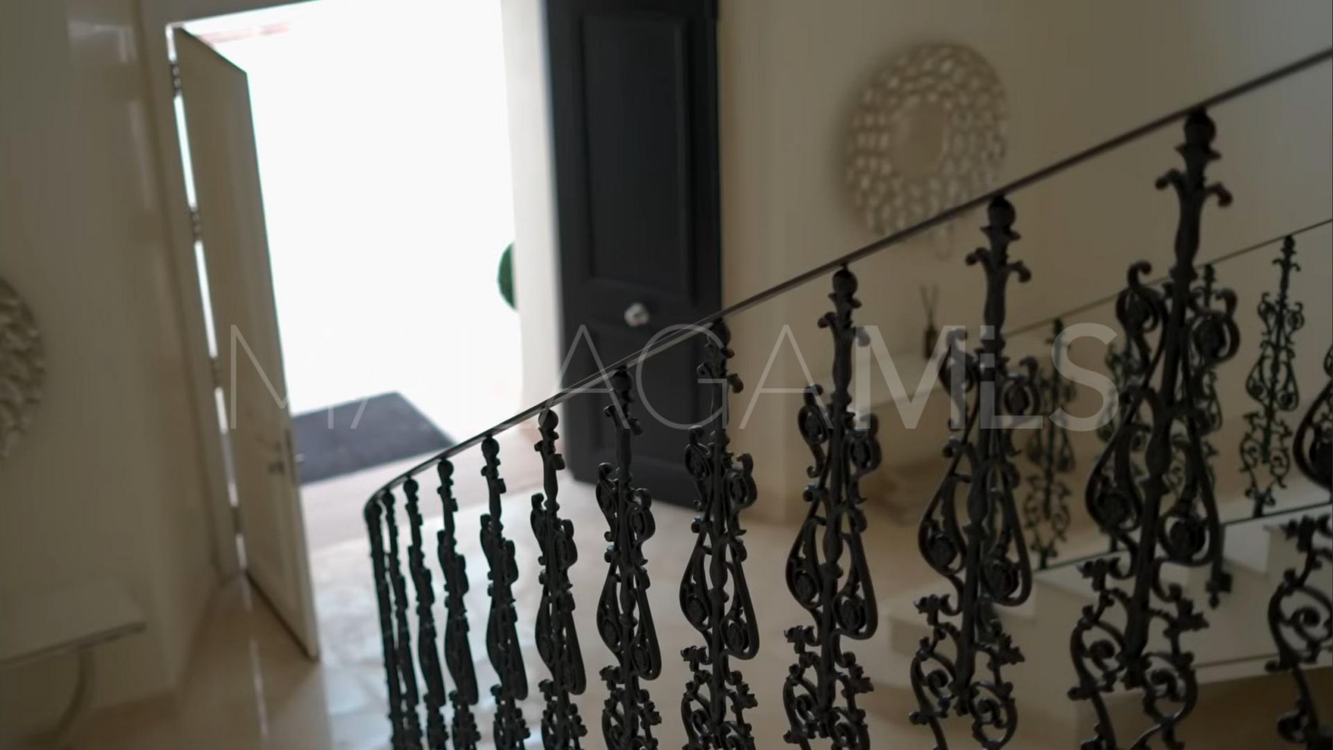 Villa for sale in Sierra Blanca