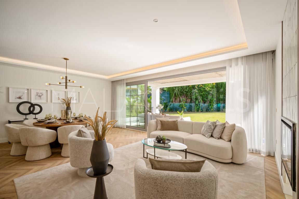 Villa for sale in Los Arqueros with 4 bedrooms