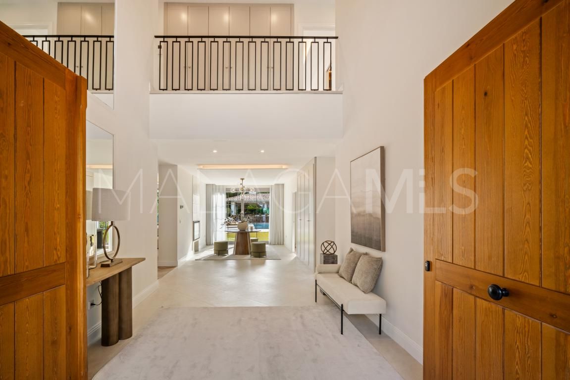 Villa for sale in Los Arqueros with 4 bedrooms