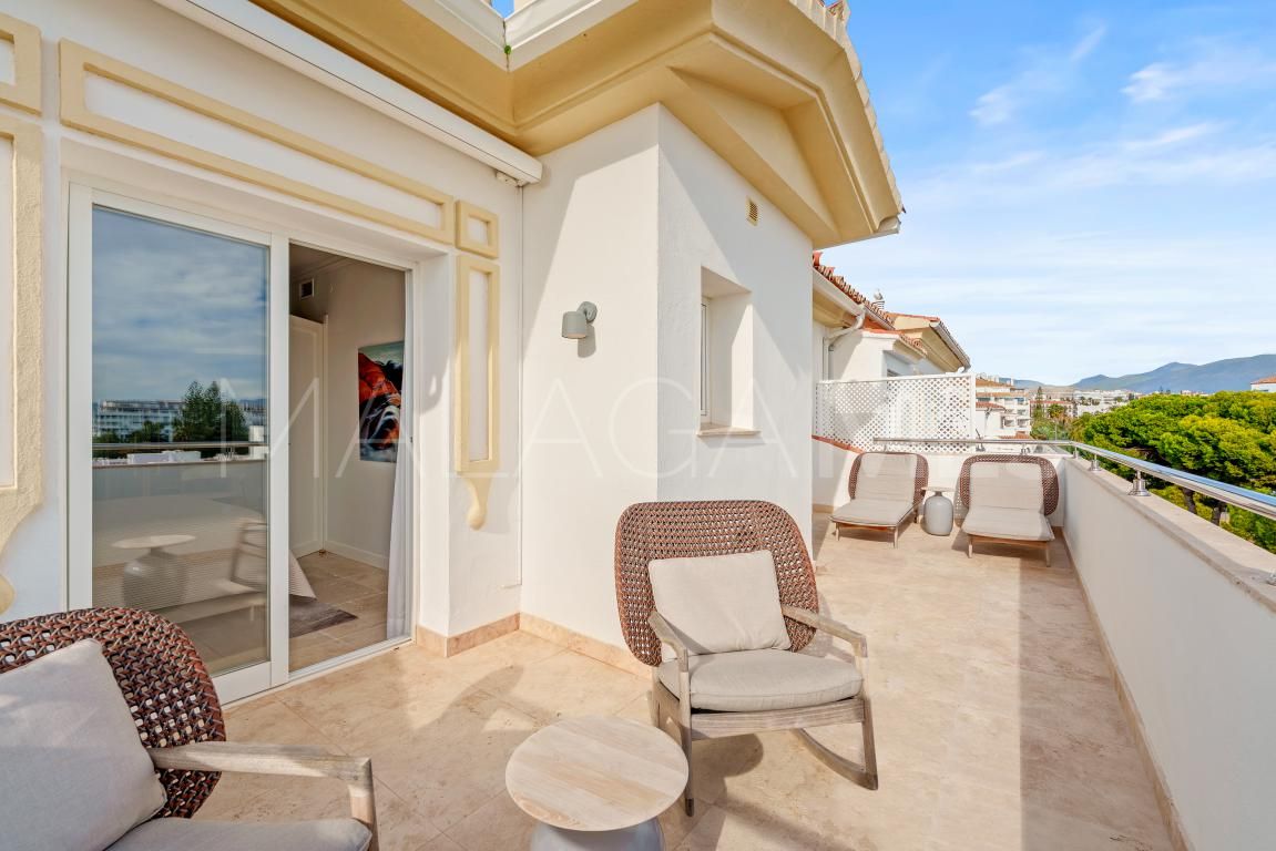 Se vende apartamento in Marbella - Puerto Banus with 2 bedrooms