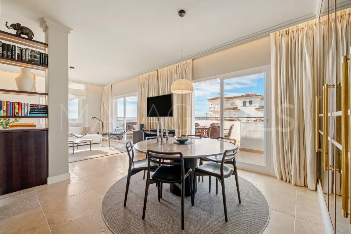 Se vende apartamento in Marbella - Puerto Banus with 2 bedrooms