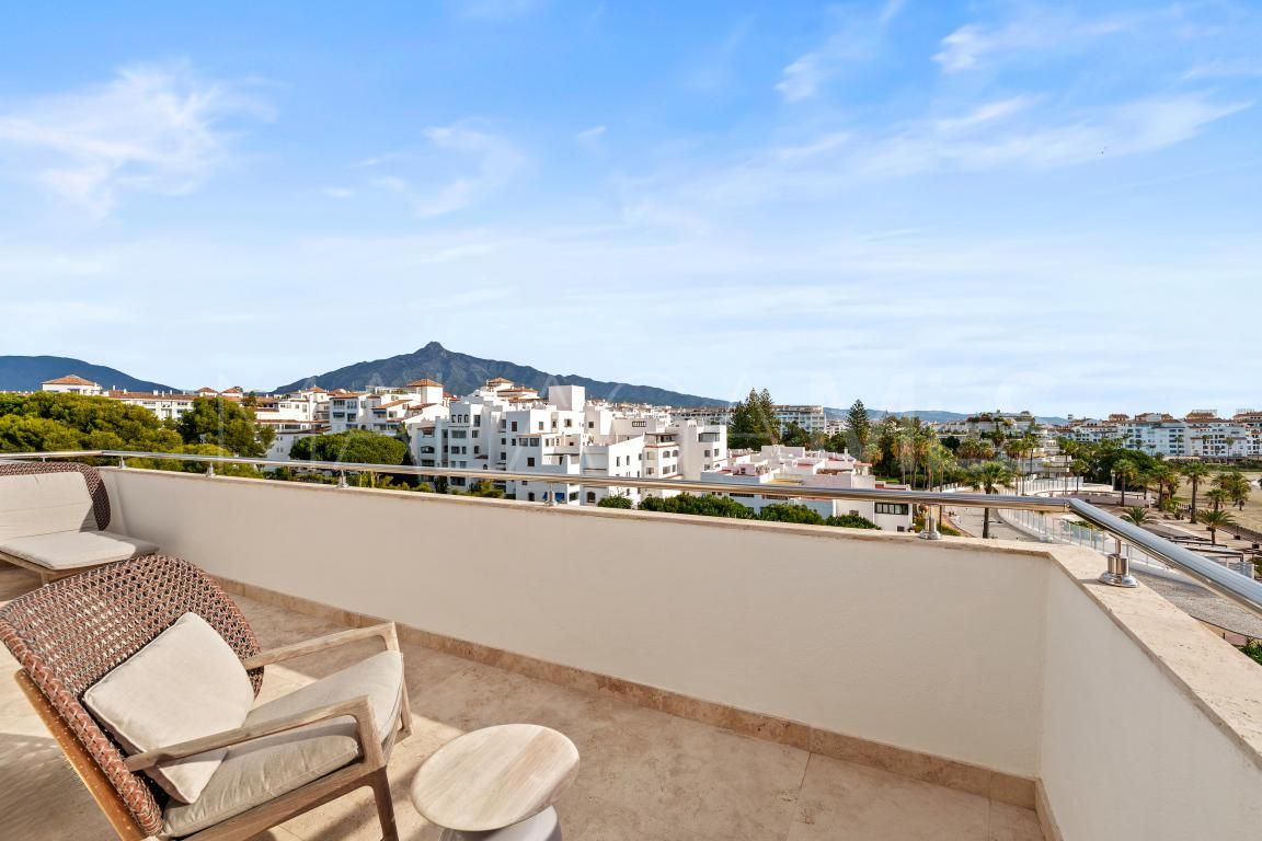 Se vende apartamento in Marbella - Puerto Banus with 2 bedrooms