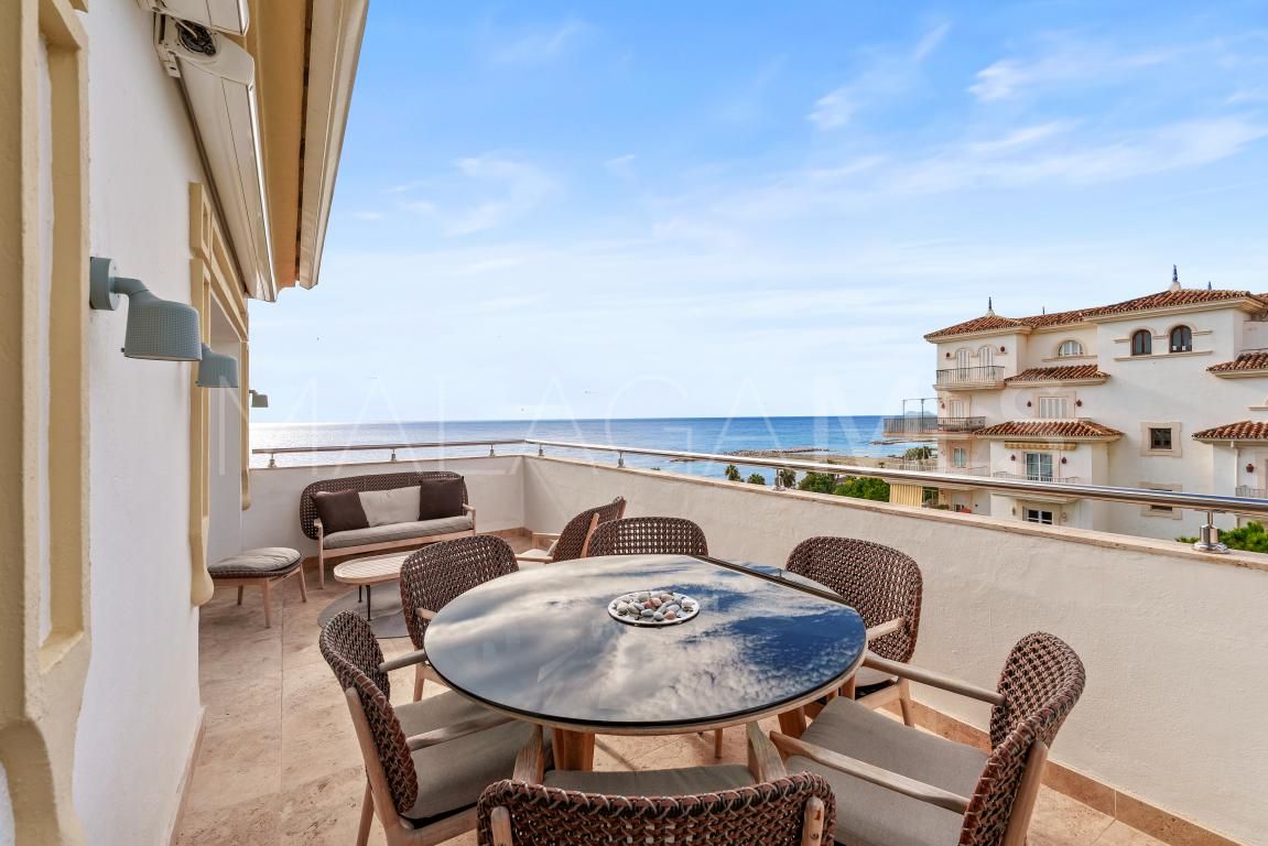 Se vende apartamento in Marbella - Puerto Banus with 2 bedrooms