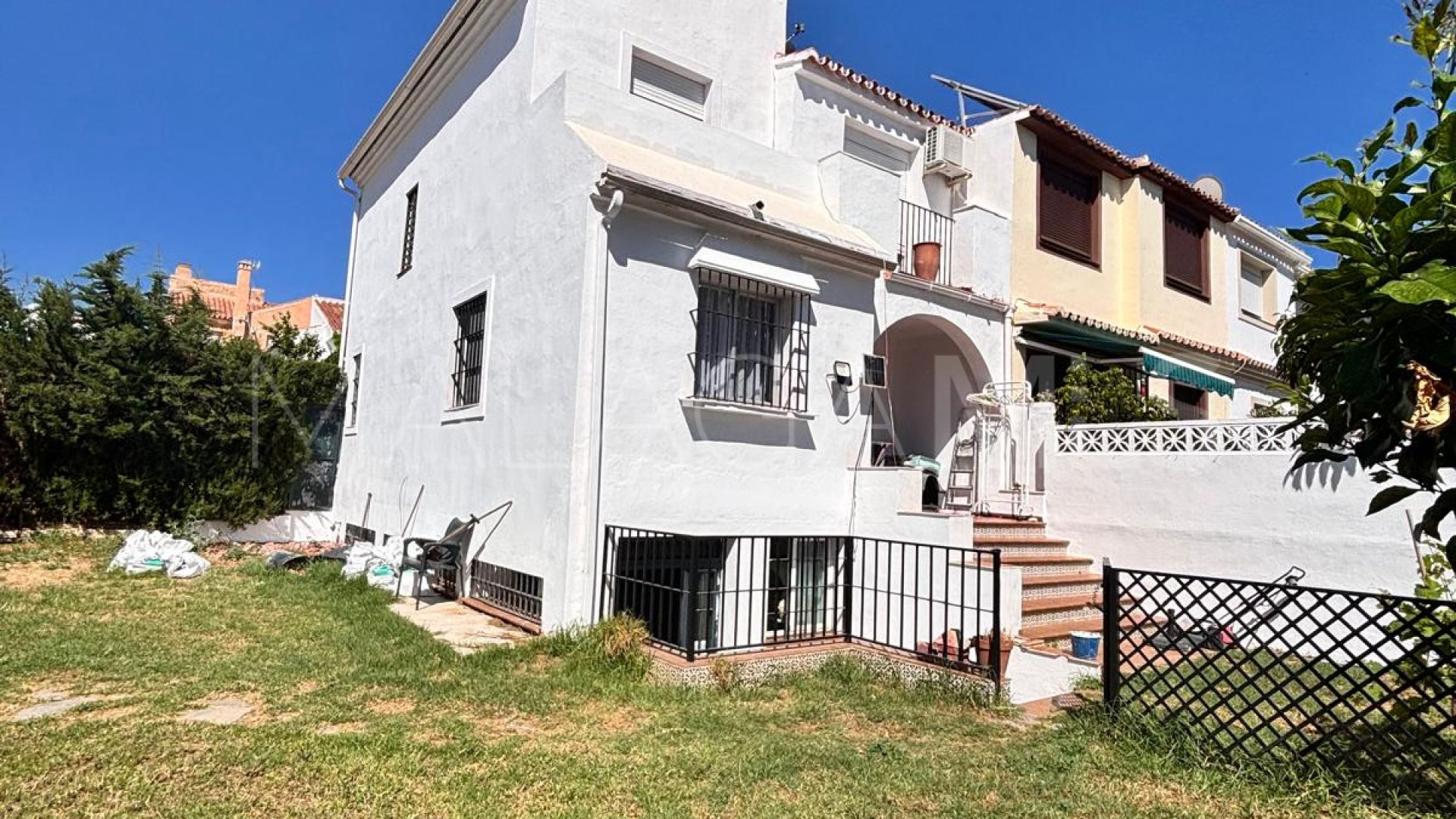 Haus for sale in Estepona