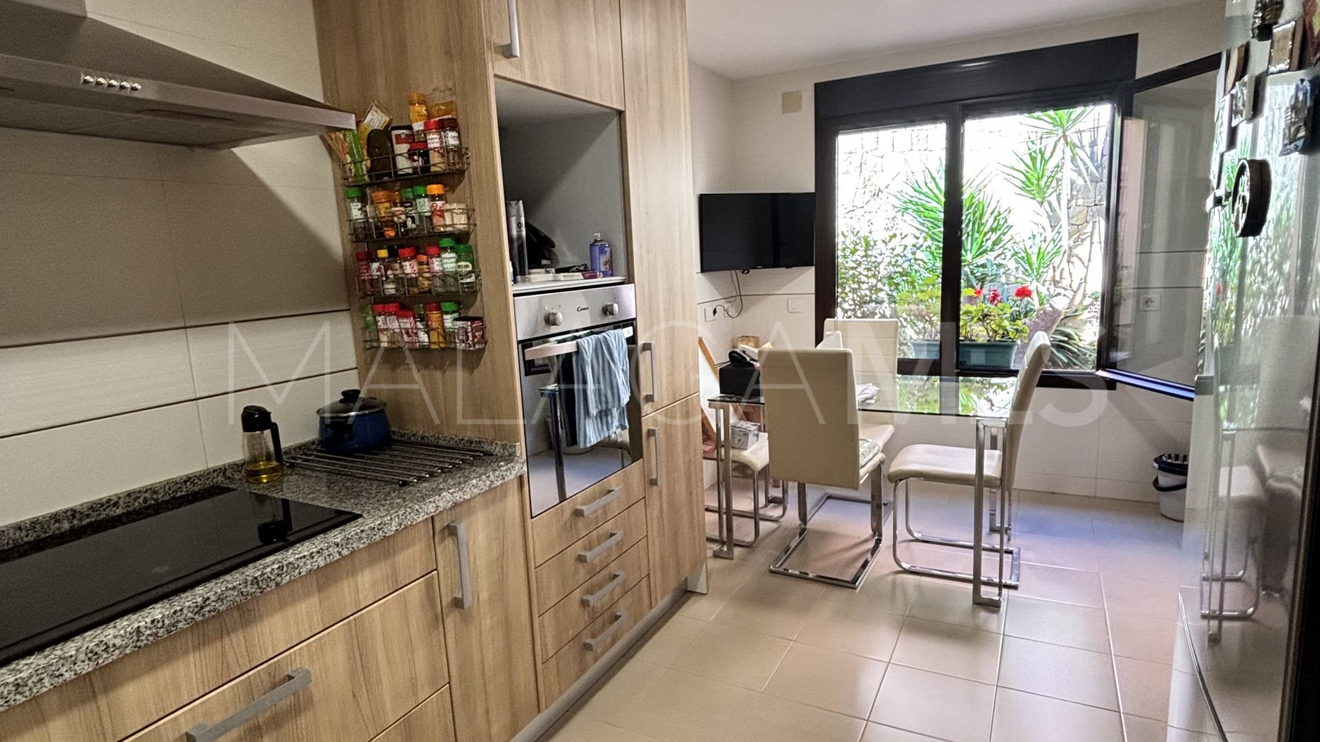 Maison de ville for sale in Estepona