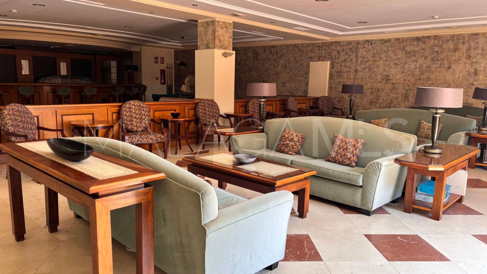For sale 3 bedrooms ground floor apartment in Beach Side New Golden Mile
