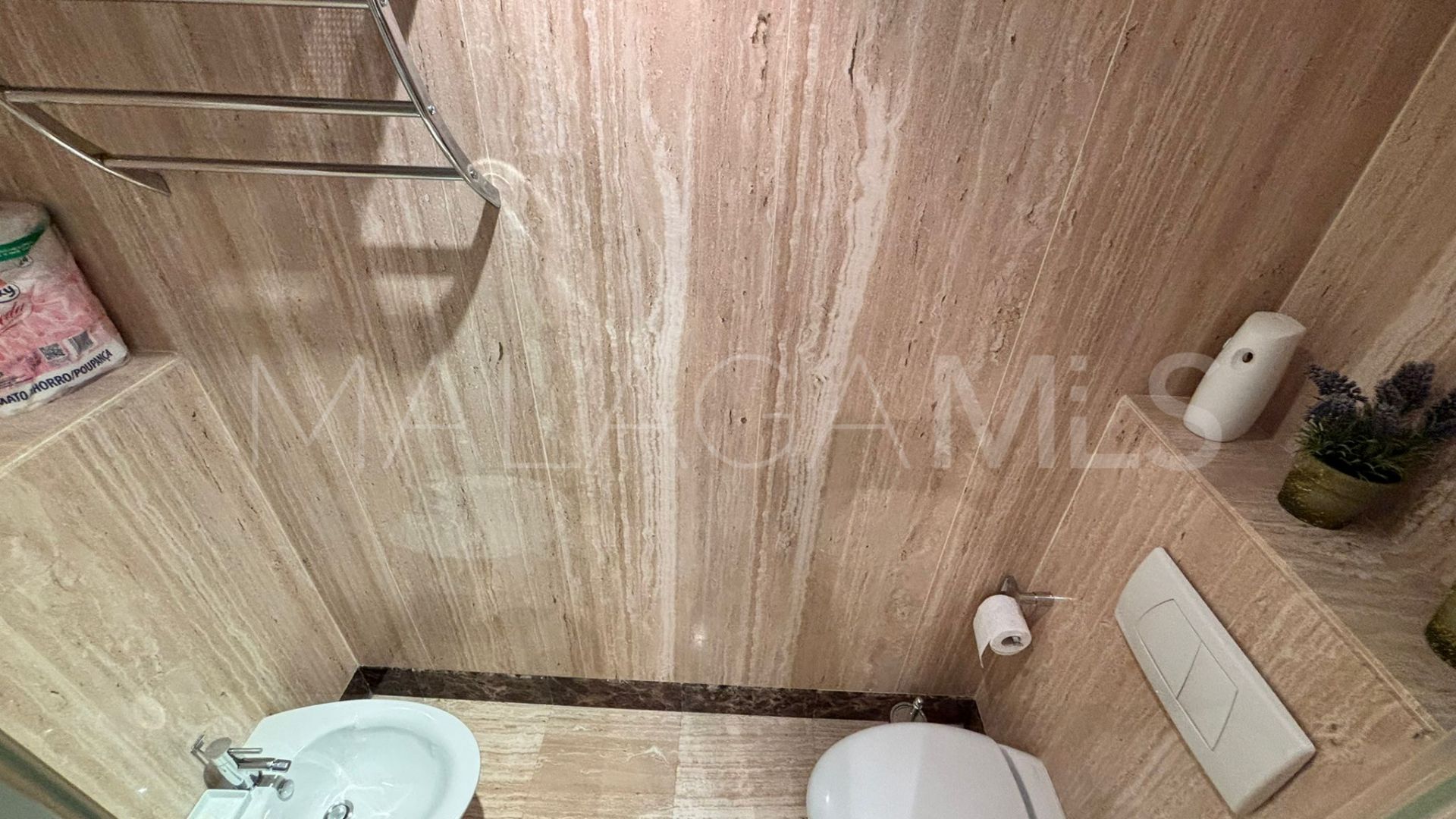 For sale 3 bedrooms ground floor apartment in Beach Side New Golden Mile