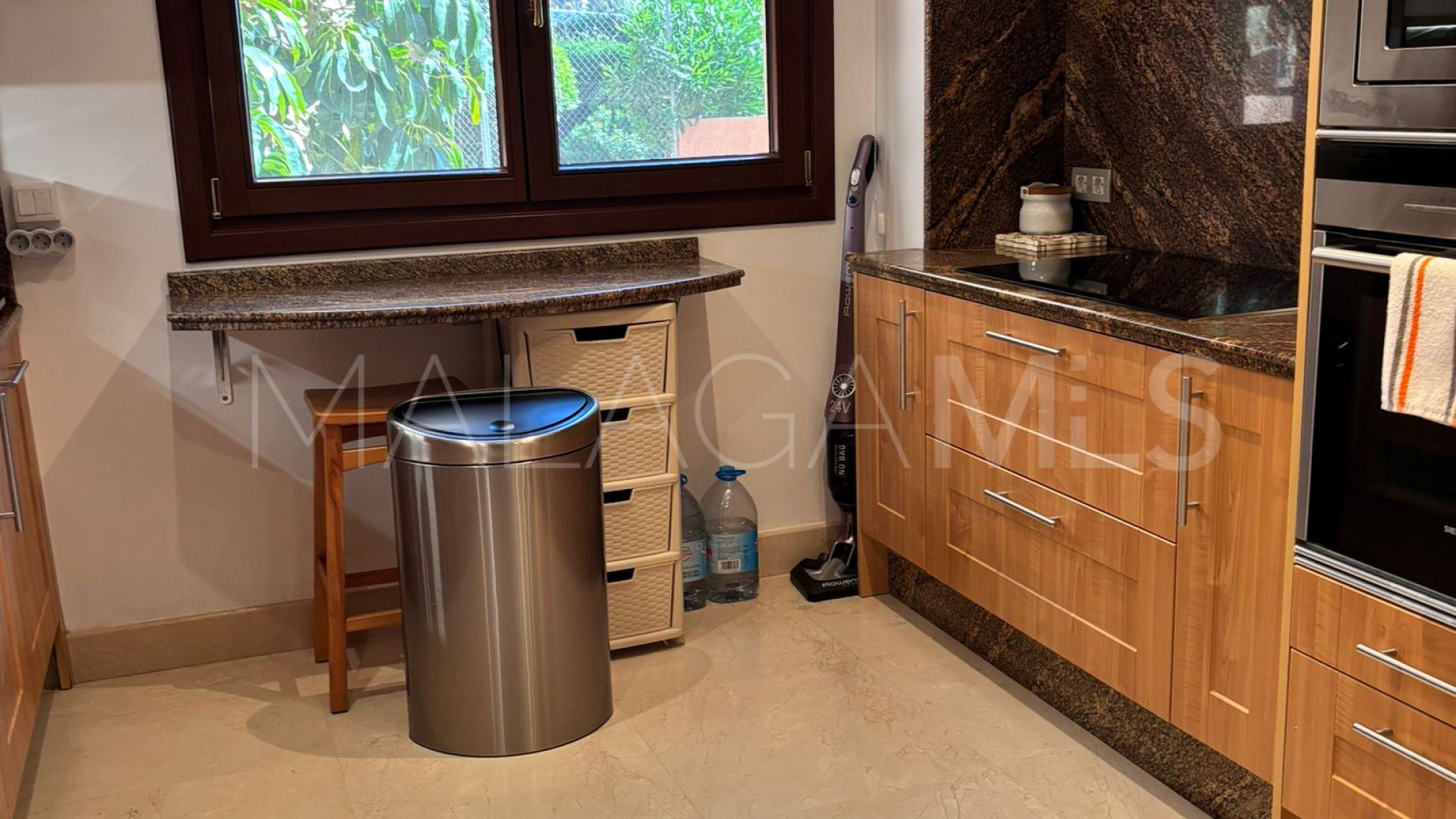 For sale 3 bedrooms ground floor apartment in Beach Side New Golden Mile