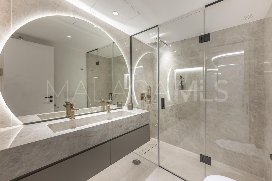 Lägenhet for sale in New Golden Mile