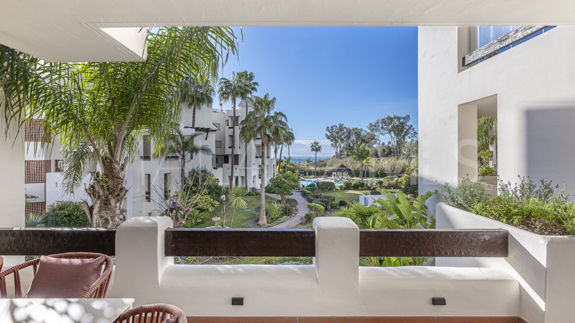 Apartamento for sale in Estepona with 3 bedrooms