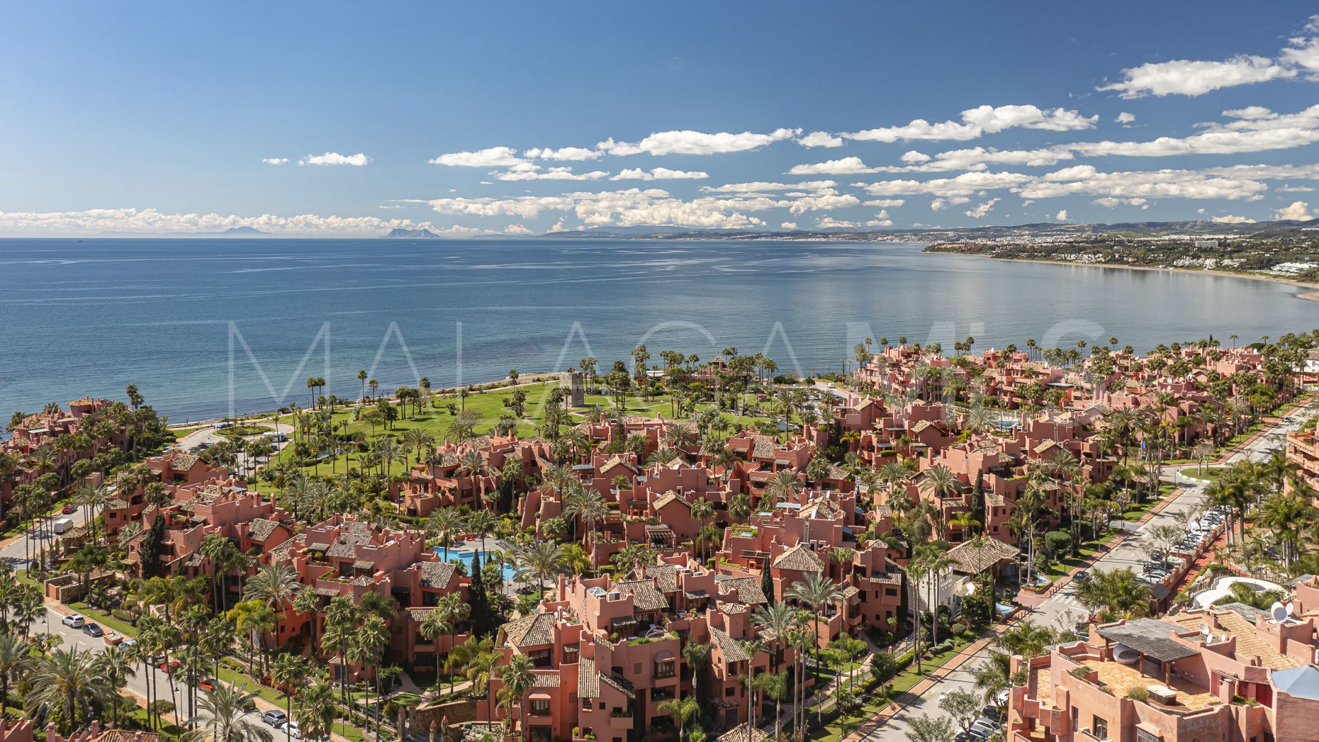 3 bedrooms Estepona penthouse for sale