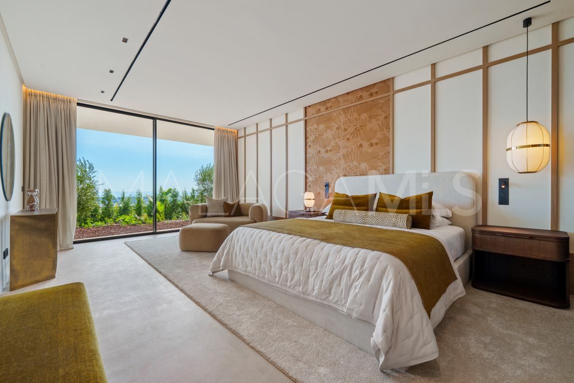 8 bedrooms La Quinta villa for sale