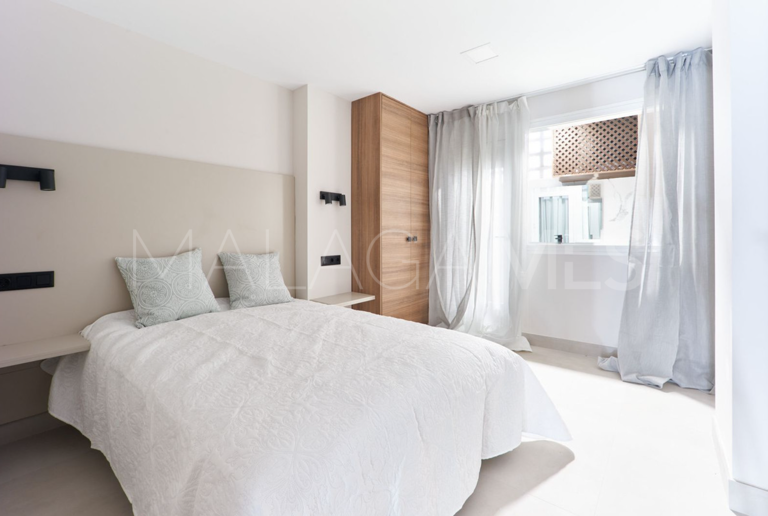 Buy apartamento planta baja in Las Petunias